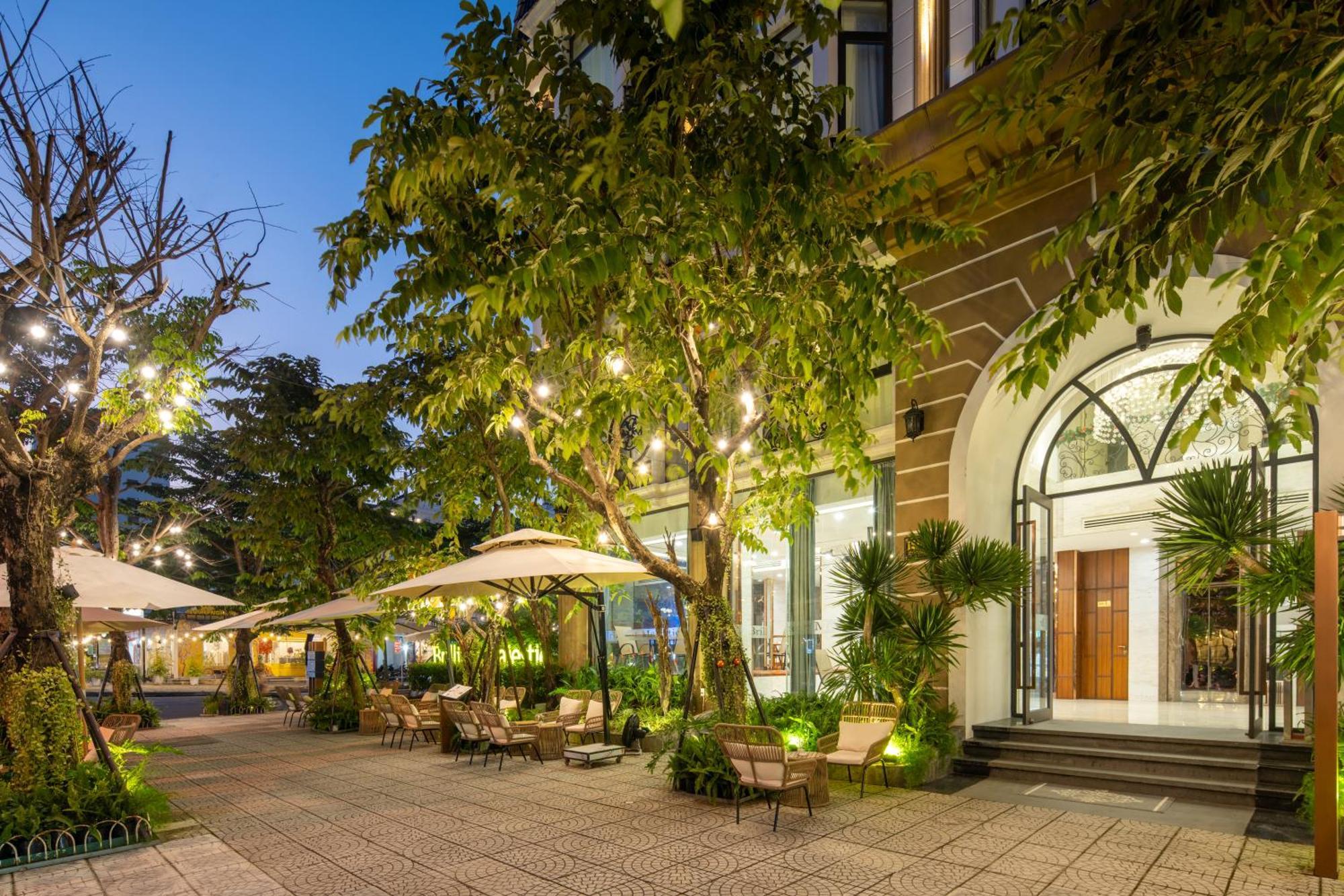 Brilliant Majestic Hotel ダナン市 エクステリア 写真
