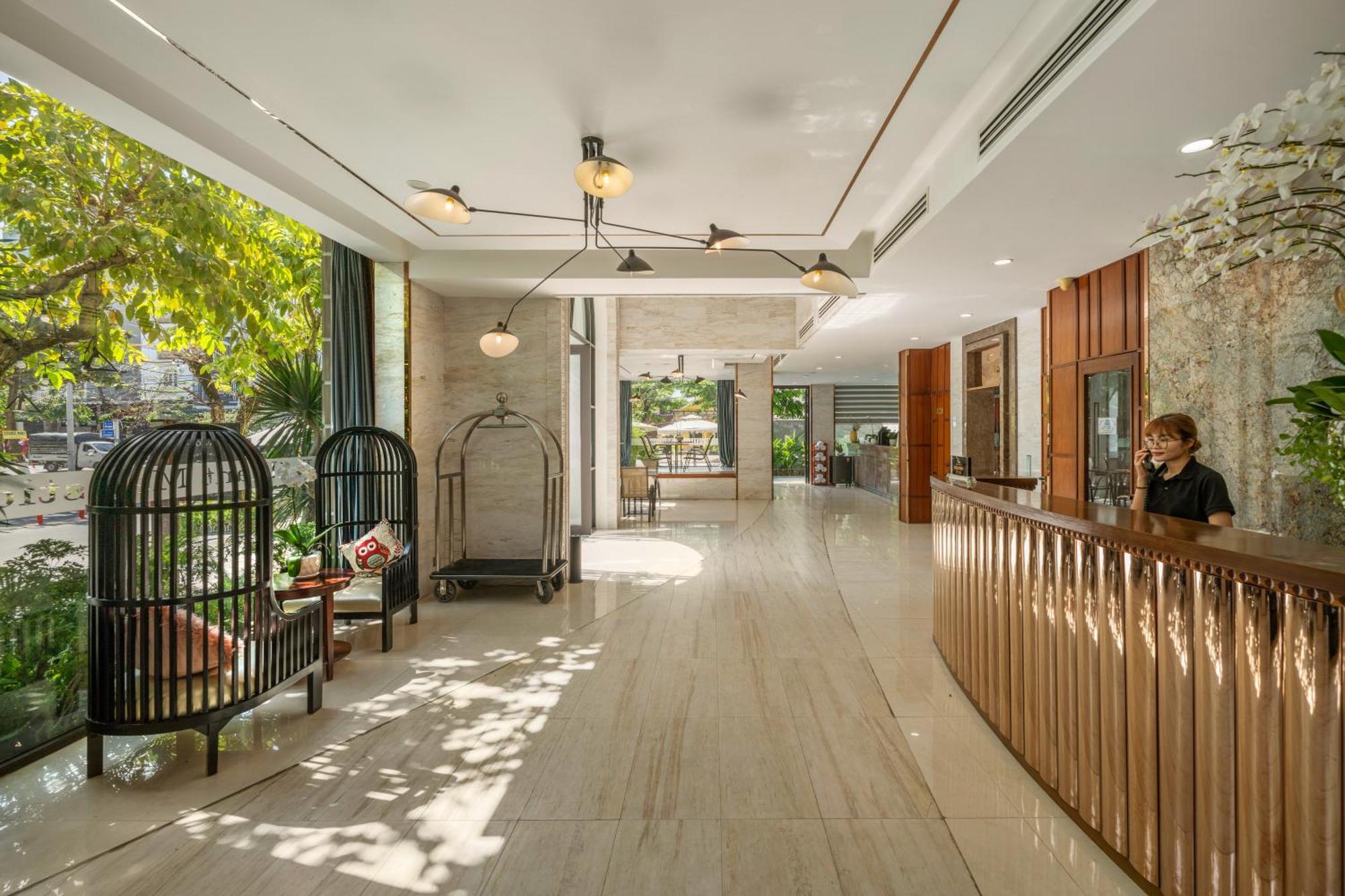 Brilliant Majestic Hotel ダナン市 エクステリア 写真